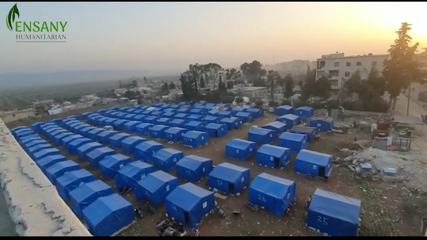 بناء 15حمام لمخيم المتضررين من زلزال  وسوريا