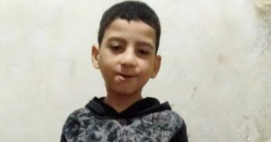 Help Ahmed restore his hearing back