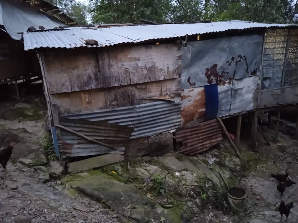 A Family in Sabah Suffers Since the Father Lose His Job