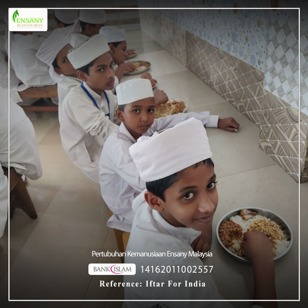 Ramadan Iftar Food For Poor Orphans in India