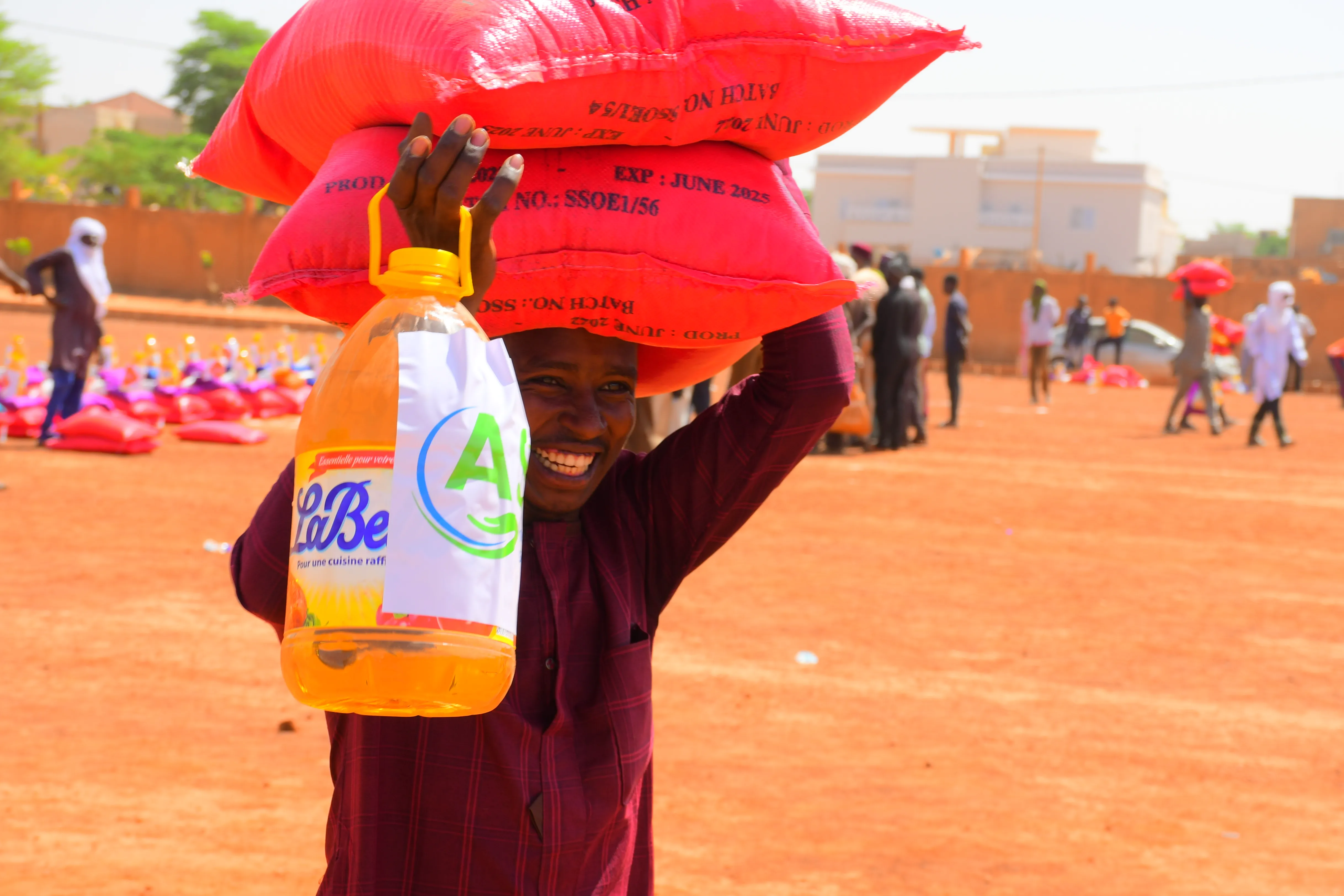 توزيع سلات غذائية في النيجر
