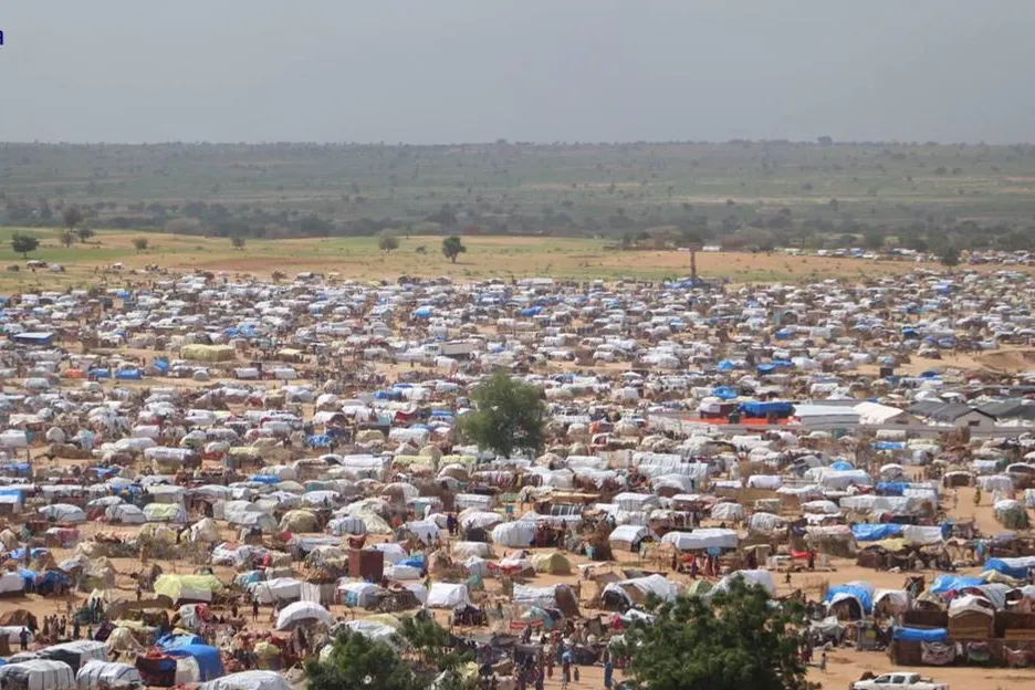 مشروع اغاثة عاجلة للاجئين السودانين بمخيمات اللجوء بشرق تشاد