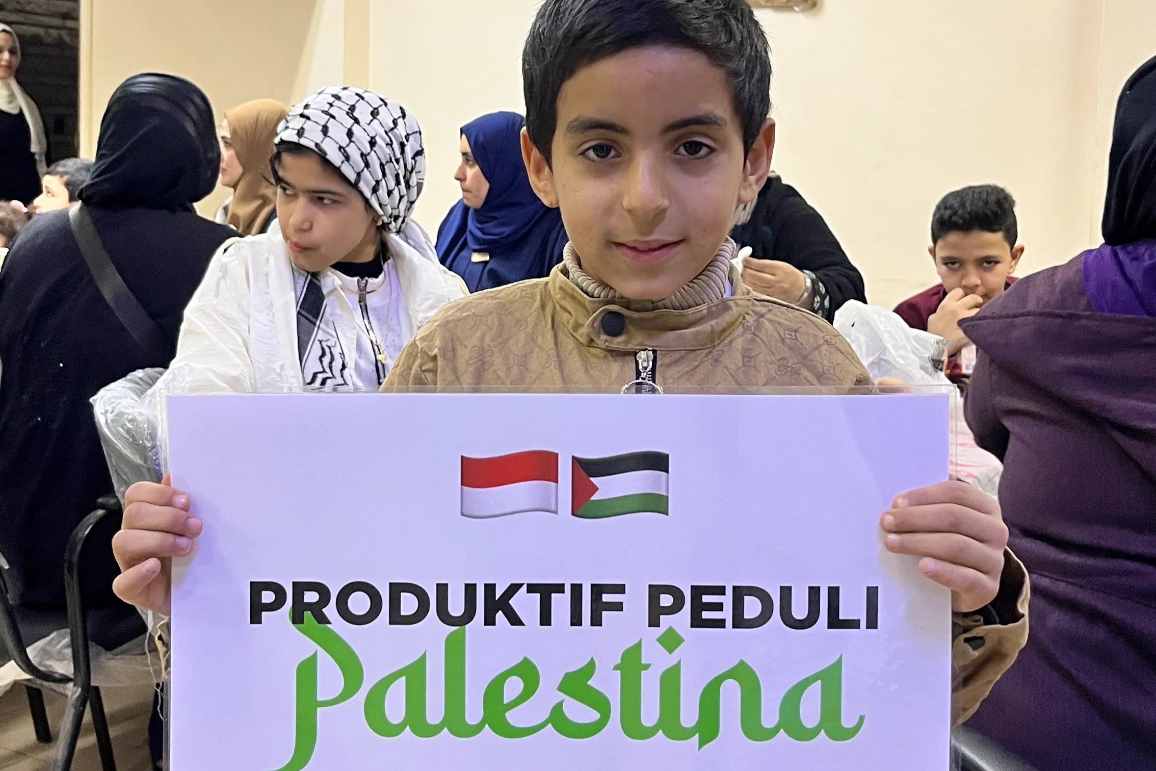 لنمنح الأمل ونساعد اللاجئين الفلسطينيين على النهوض من جديد في مصر